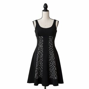 MAGGY LONDON Women’s Black and White Fit & Flare Dress Size 6